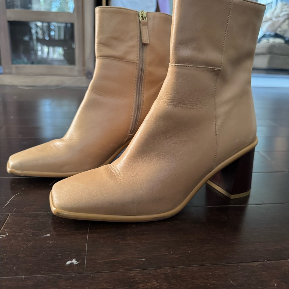 Women’s Tan Leather Mid-Heel Ankle Boots